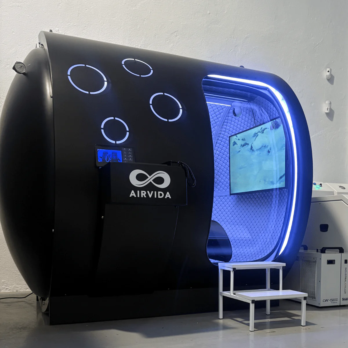 2.0 ATA Hardshell Multiplace Hyperbaric Chamber with BIBS Mask - Image 12
