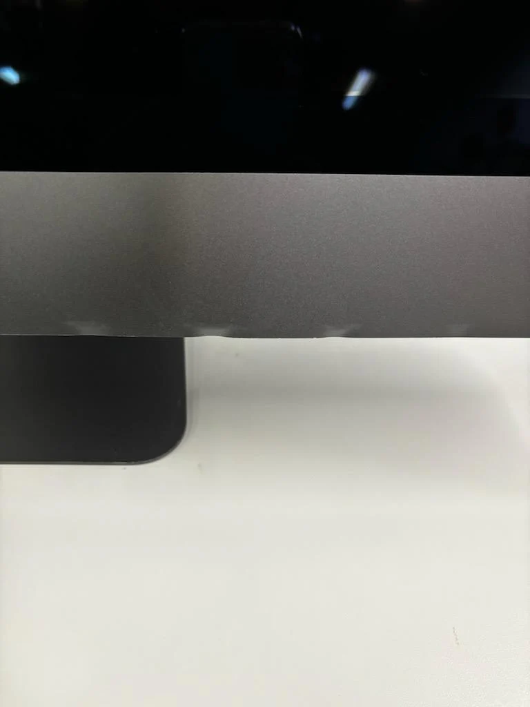 2017 Apple iMac Pro 27-inch 3.0GHz 10-Core Intel Xeon W - 128GB RAM - 2TB SSD - Radeon Pro Vega 56 - Image 9
