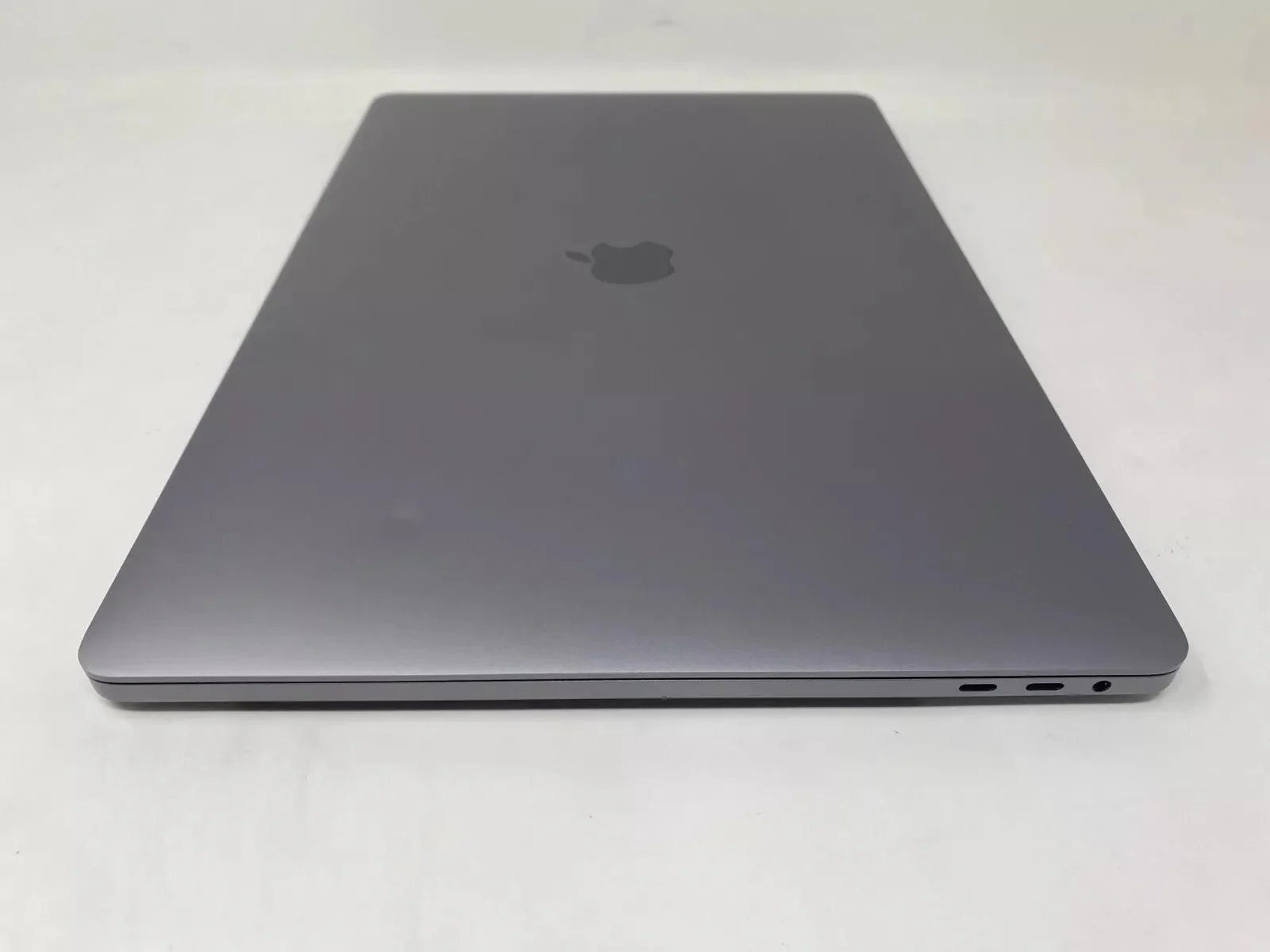 2019 Apple MacBook Pro 16-inch i9 2.4GHz – 32GB RAM 2TB SSD | Radeon Pro 5500M 8GB - Image 6