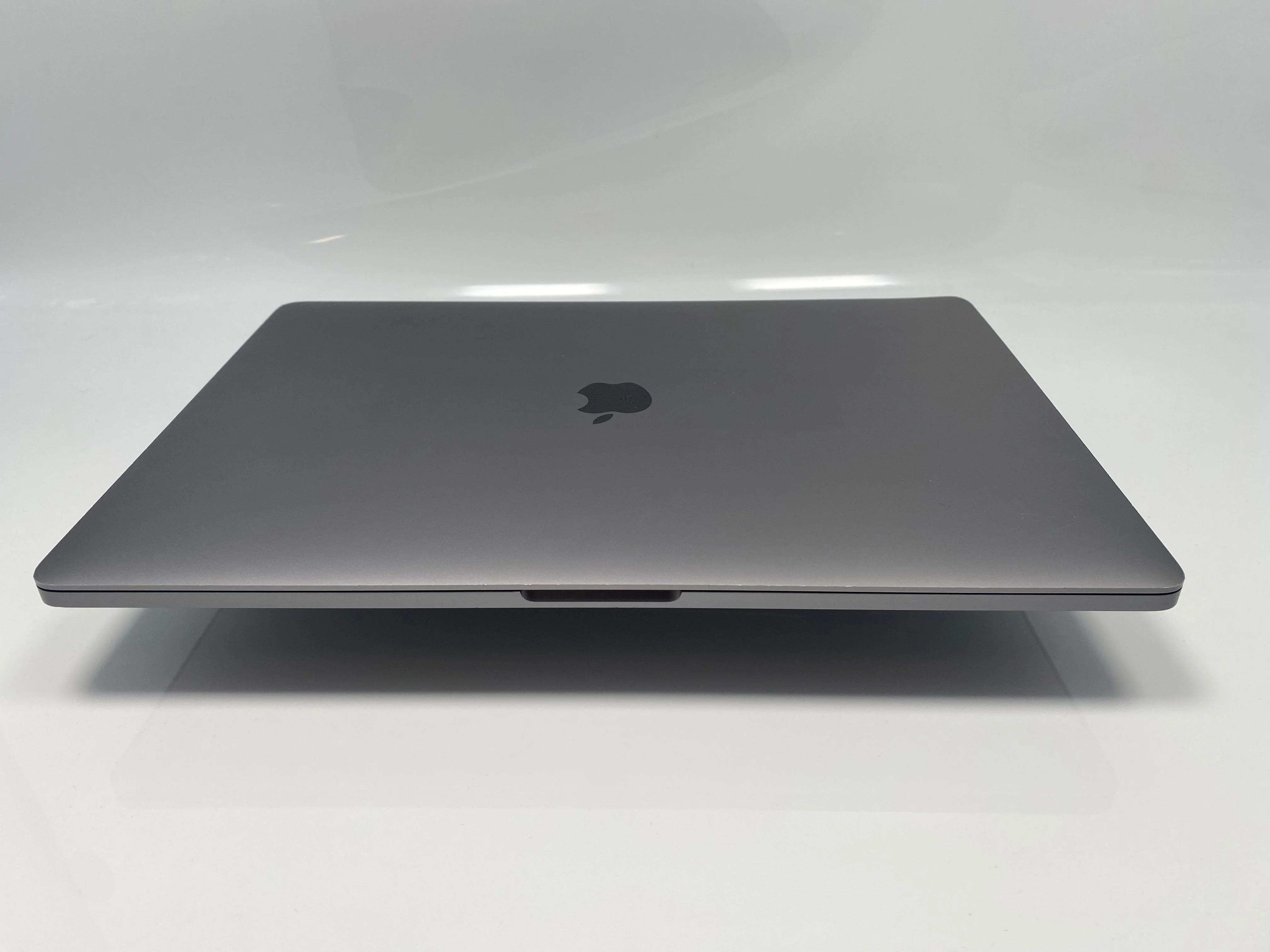 2019 MacBook Pro 16-inch – i7 2.6GHz 16GB RAM 512GB SSD 5500M 8GB | Russian Keyboard - Image 7