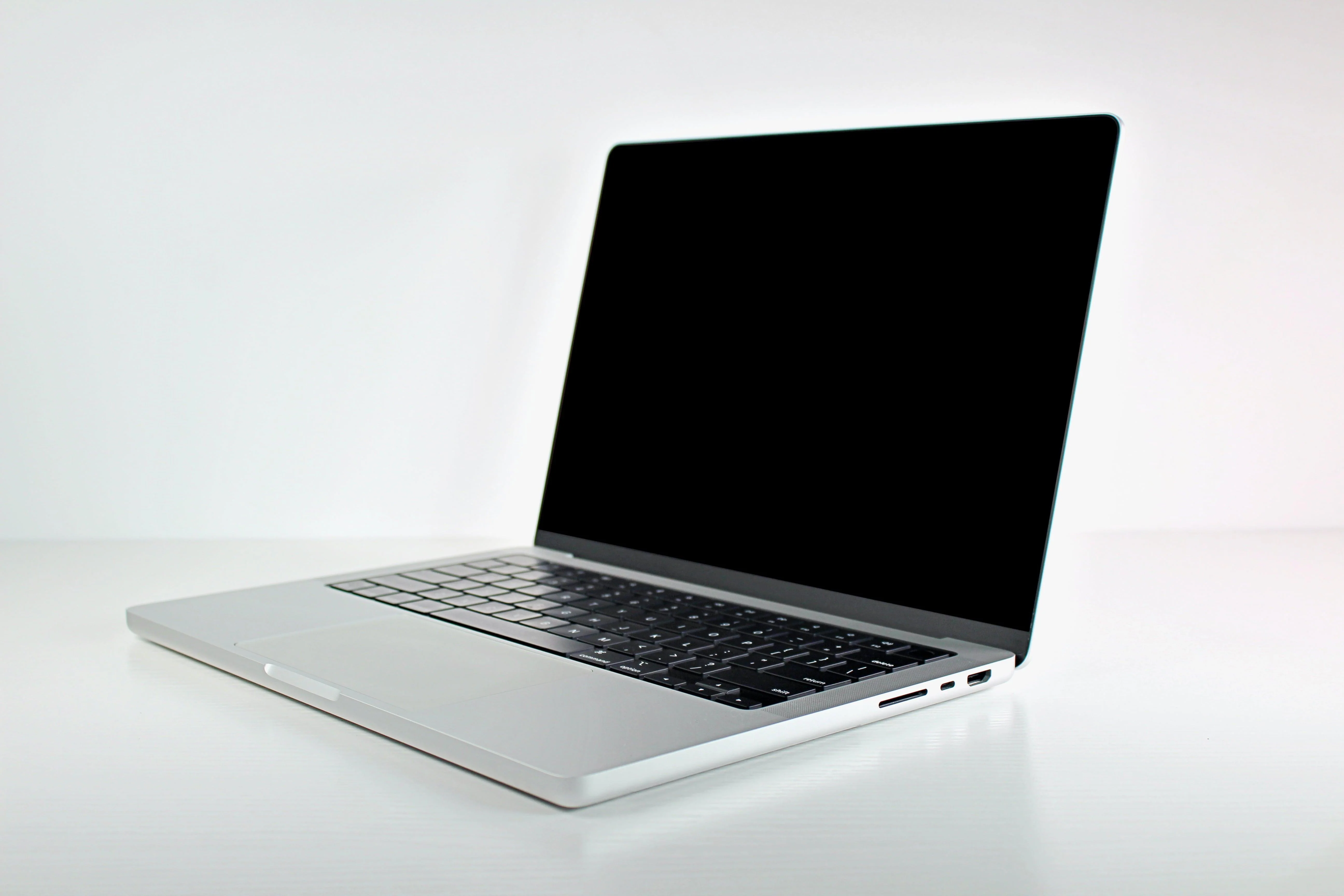 2023 Apple MacBook Pro 14-inch M2 Max 12-Core CPU 38-Core GPU – Up to 96GB RAM 8TB SSD | Silver - Image 6