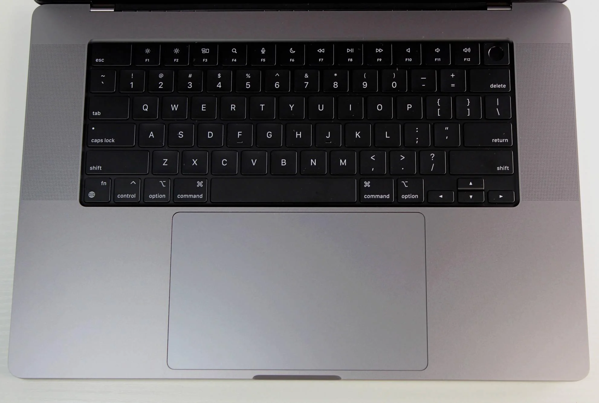 2023 Apple MacBook Pro 16-inch M2 Max 12-Core CPU 38-Core GPU — Up to 96GB RAM 8TB SSD | Silver - Image 6