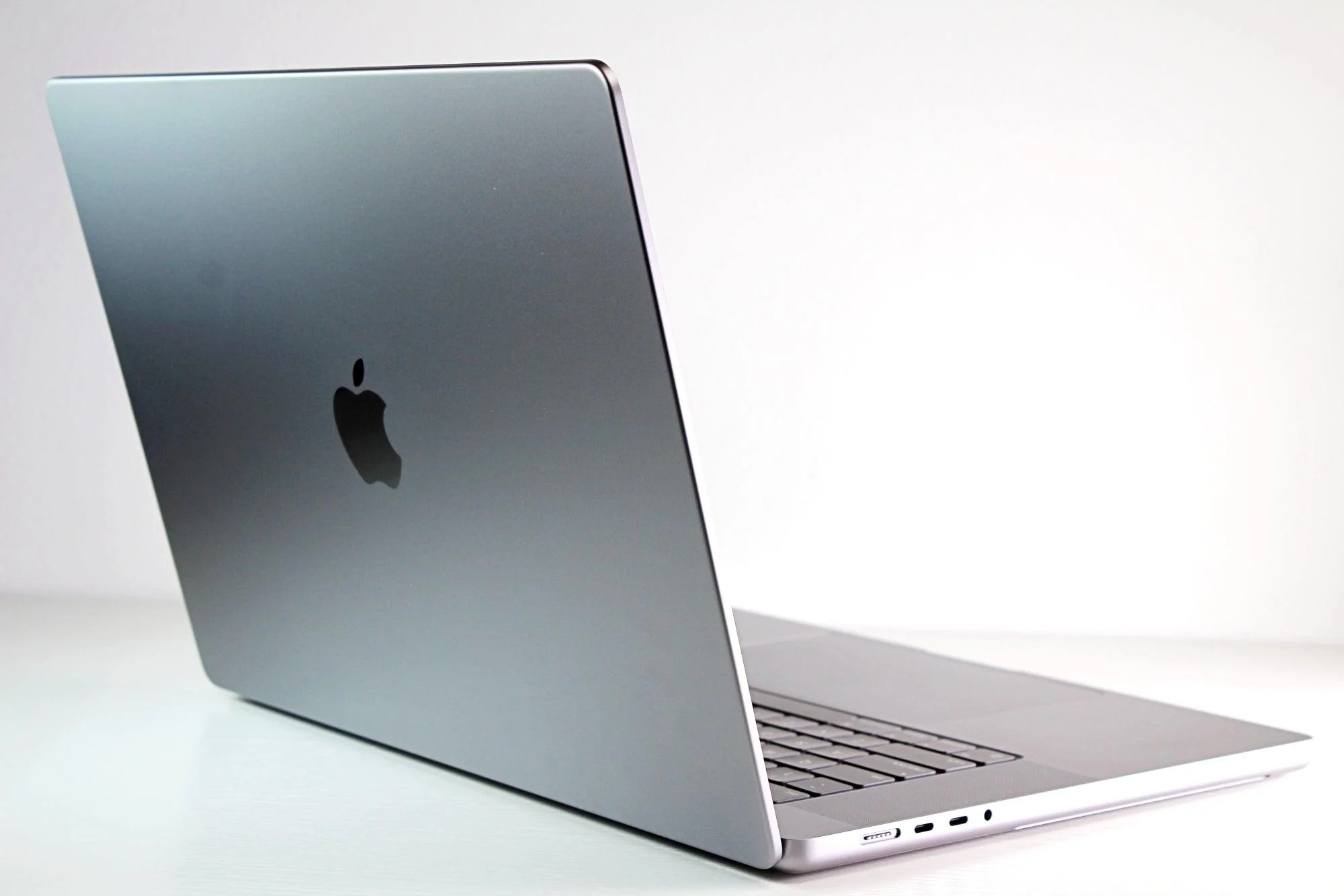 2023 Apple MacBook Pro 16-inch M2 Max 12-Core CPU 38-Core — Up to 96GB 8TB SSD | Space Gray - Image 6