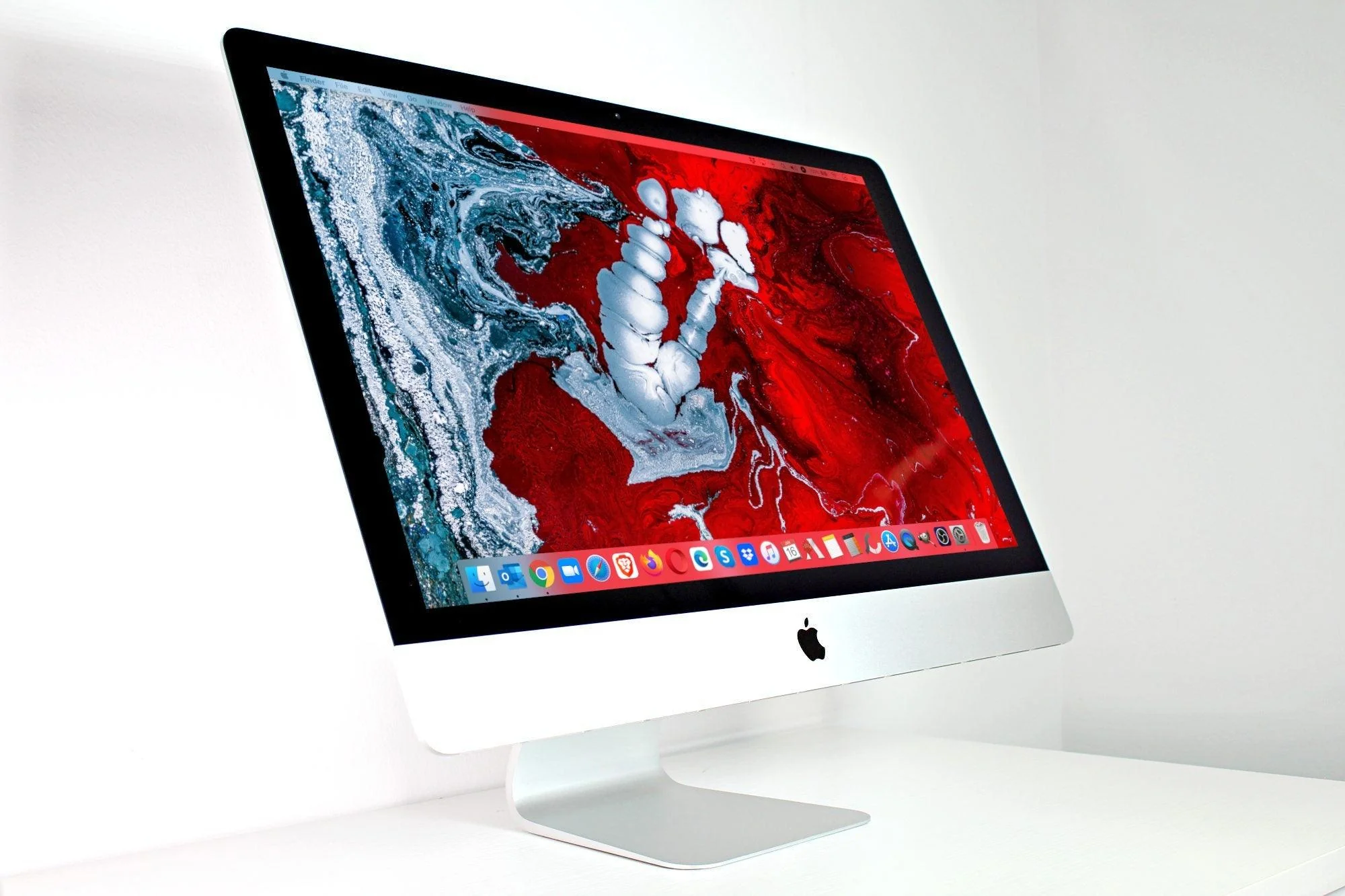Apple 2019 iMac 5K 27-inch Desktop 3.7GHz i5 Customizable RAM & SSD Vega 48 - Image 3