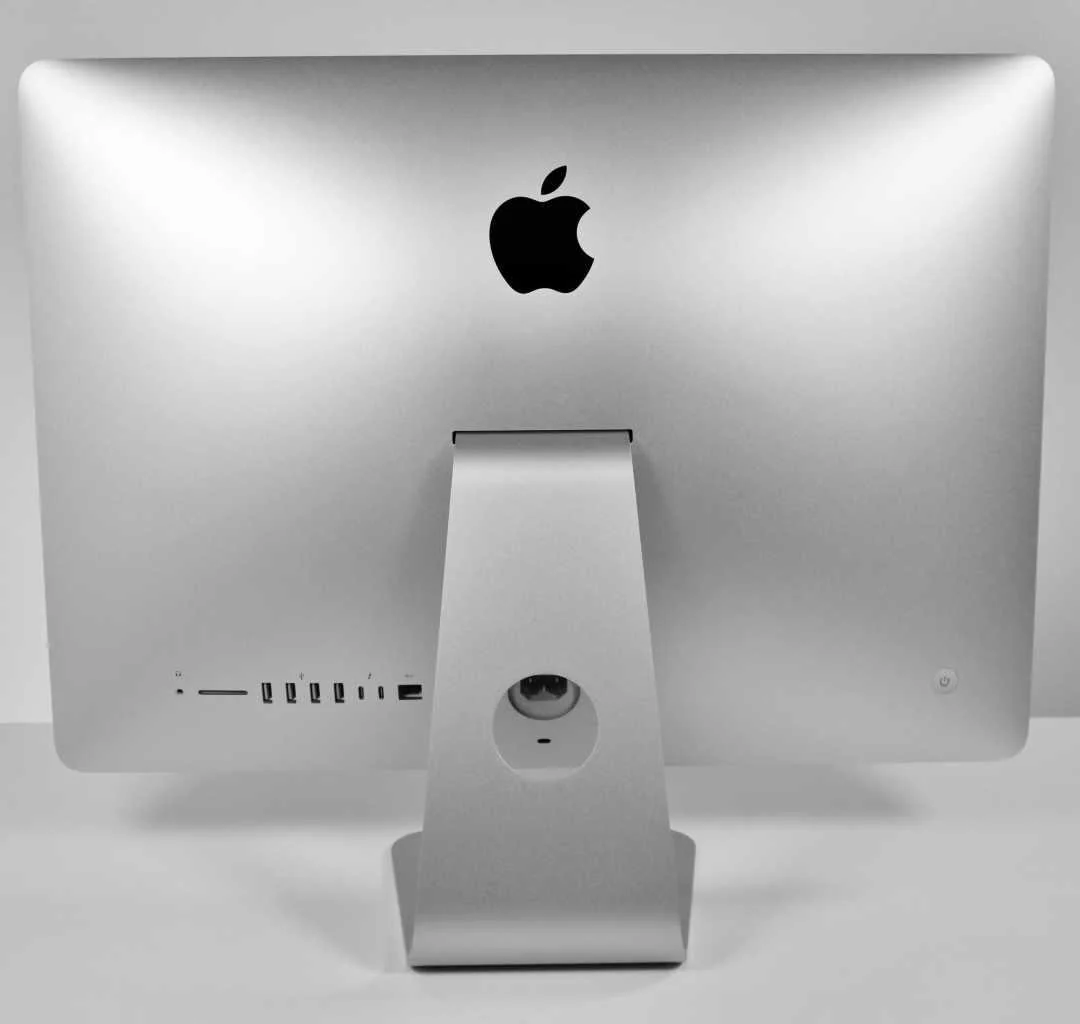 Apple iMac (27-inch 2020) 3.8 GHz i7 8GB-128GB RAM 512B SSD (Silver) - Image 3