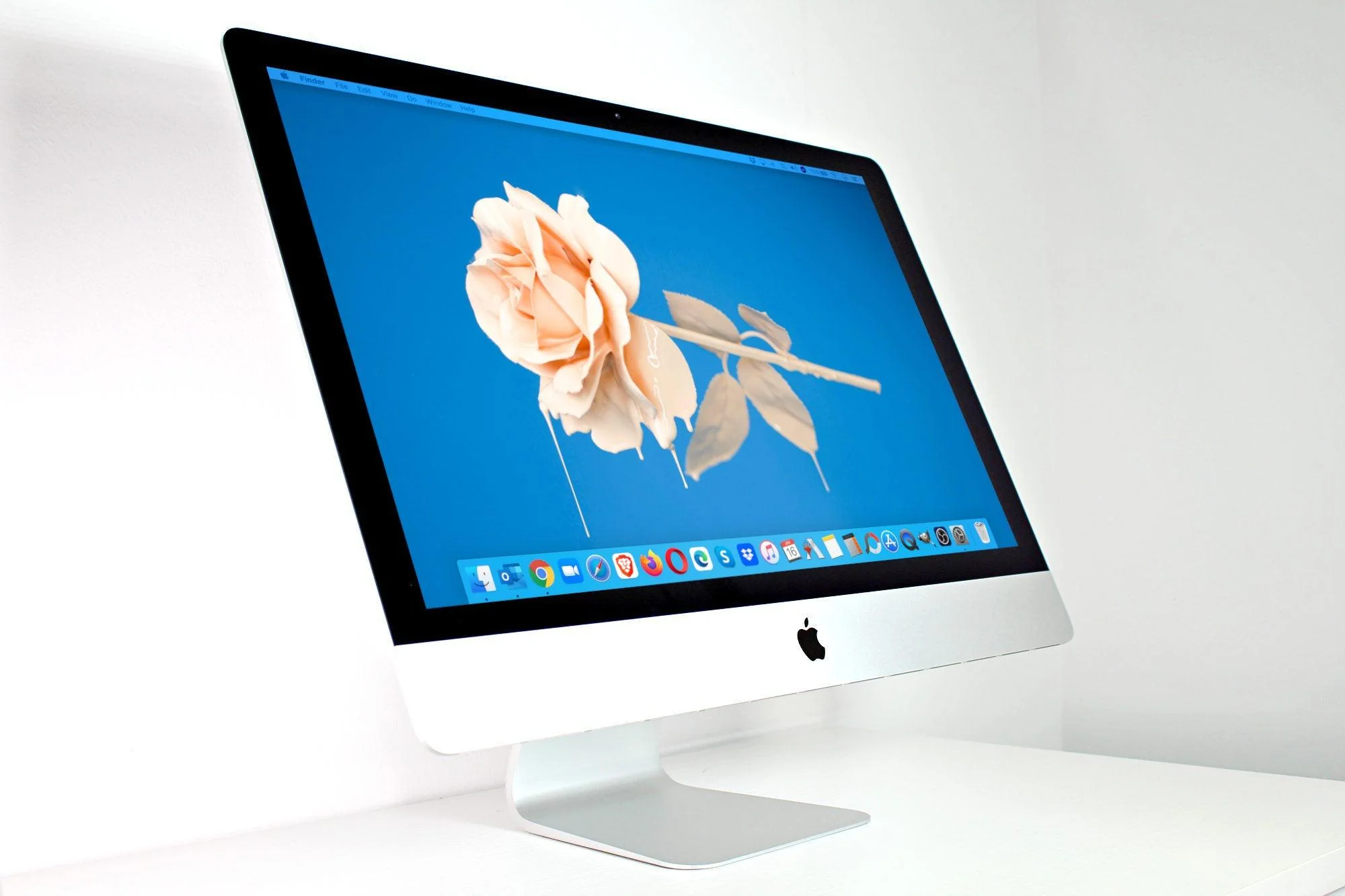 Apple iMac 5K 27-inch (Mid 2019) 3.6GHz i9 1TB SSD 64 GB RAM Desktop 580X GPU - Image 2