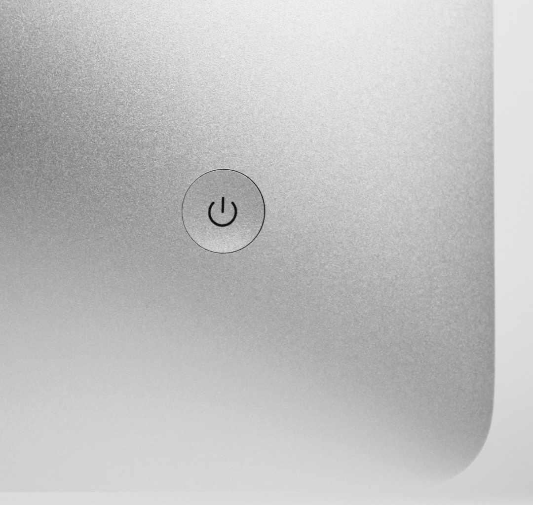 Apple iMac Retina 5K 27-inch 3.0GHz Six-core i5 8GB RAM 1TB SSD Storage (Early 2019) MRQY2LL/A - Image 7