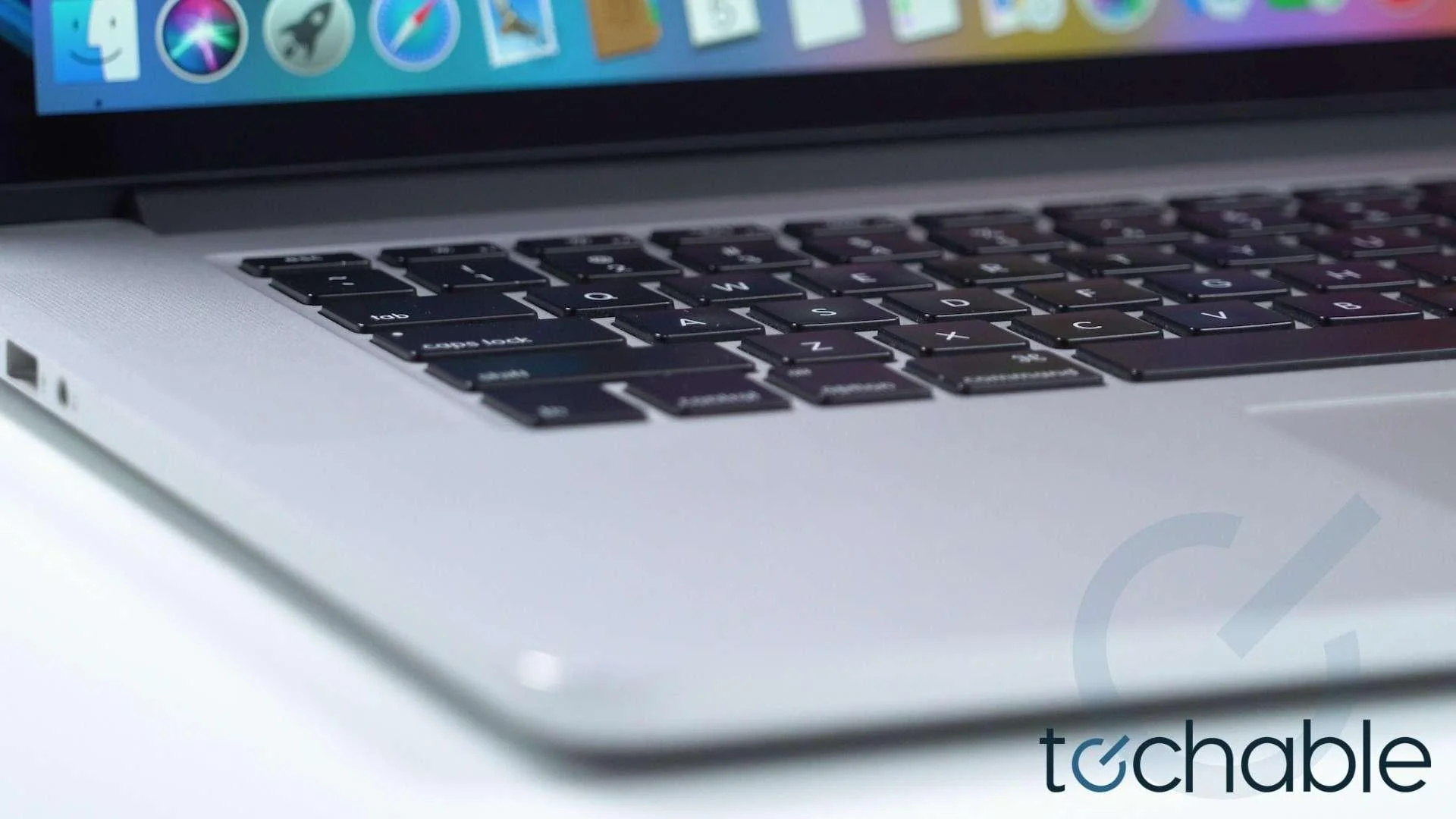 Apple MacBook Pro 15.4-Inch Late 2013 Retina Core 2.3 i7-4850HQ Quad-Core 16GB ME294LLA - Image 4