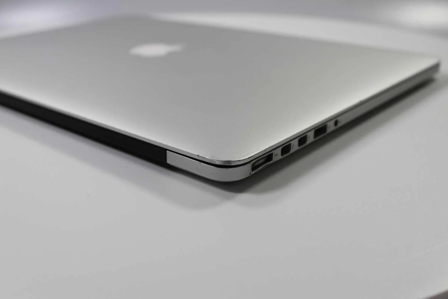 Apple MacBook Pro 15-inch 2013 2.8GHz Core i7 16GB RAM Dual GPU (Wear & Tear Special) - Image 10