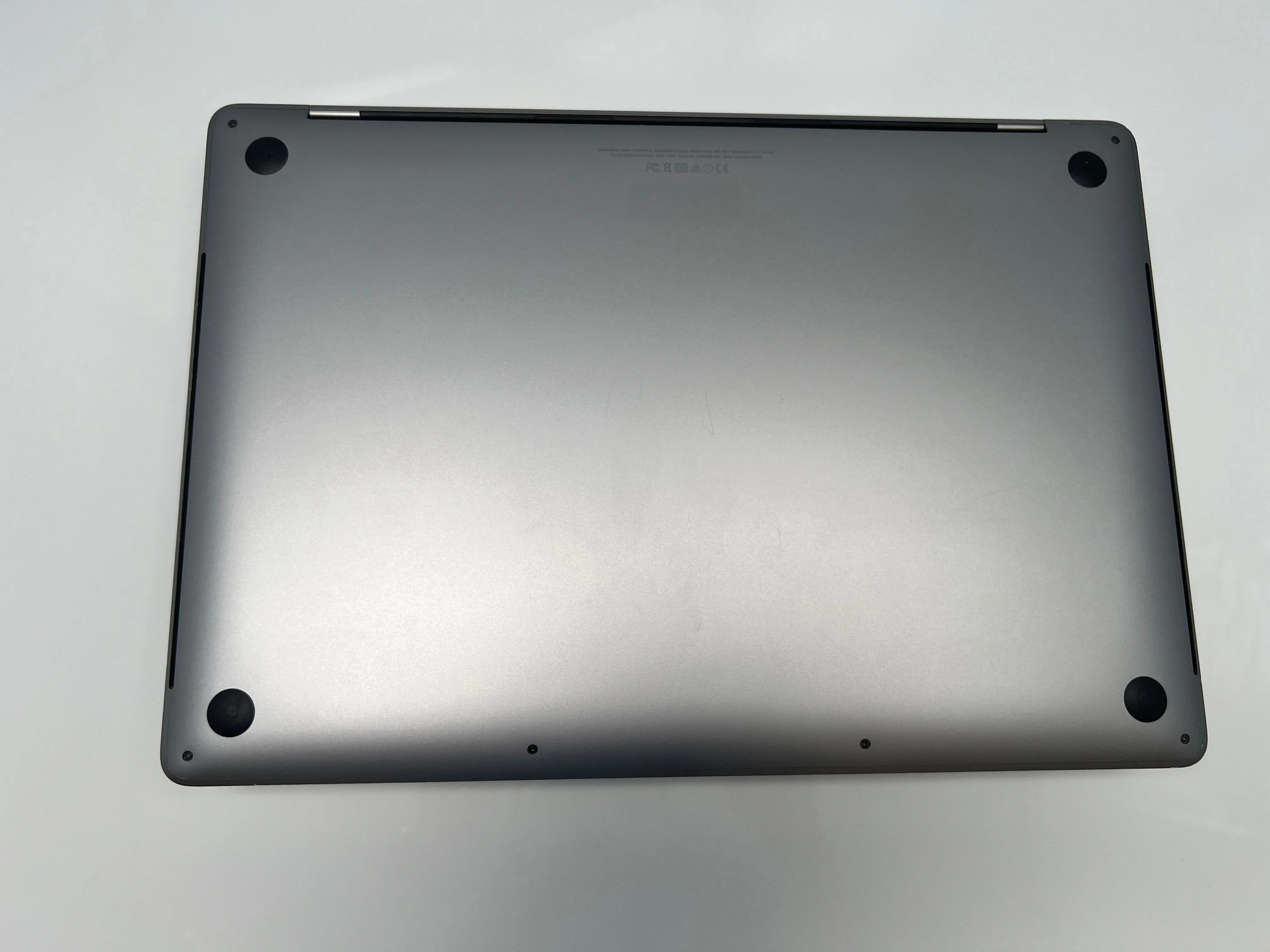Apple MacBook Pro 15-Inch (2016) 2.7GHz 16GB RAM 512GB SSD - Space Grey - Image 9