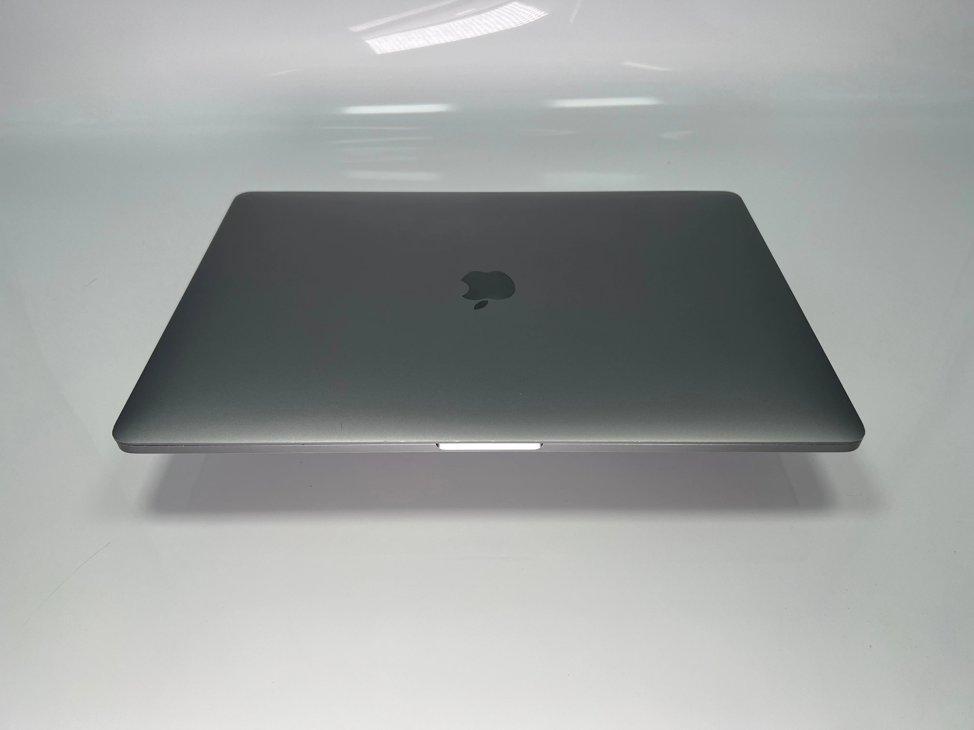 Apple MacBook Pro 2017 15-inch 2.8GHz For Parts Only 16GB RAM 512GB SSD - Image 3