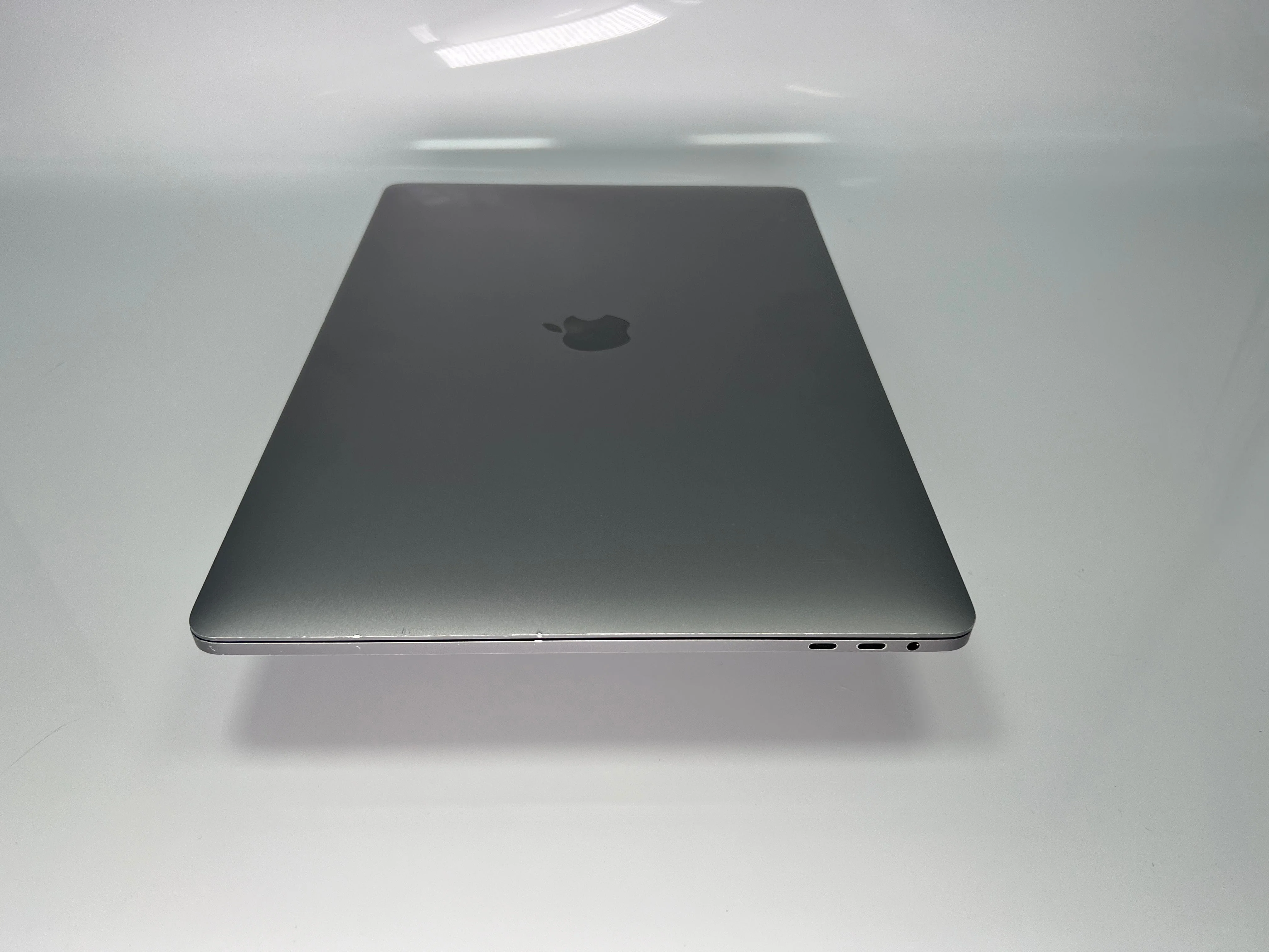 Apple MacBook Pro 2017 15-inch For Parts Only 16GB RAM 512GB SSD - Image 2