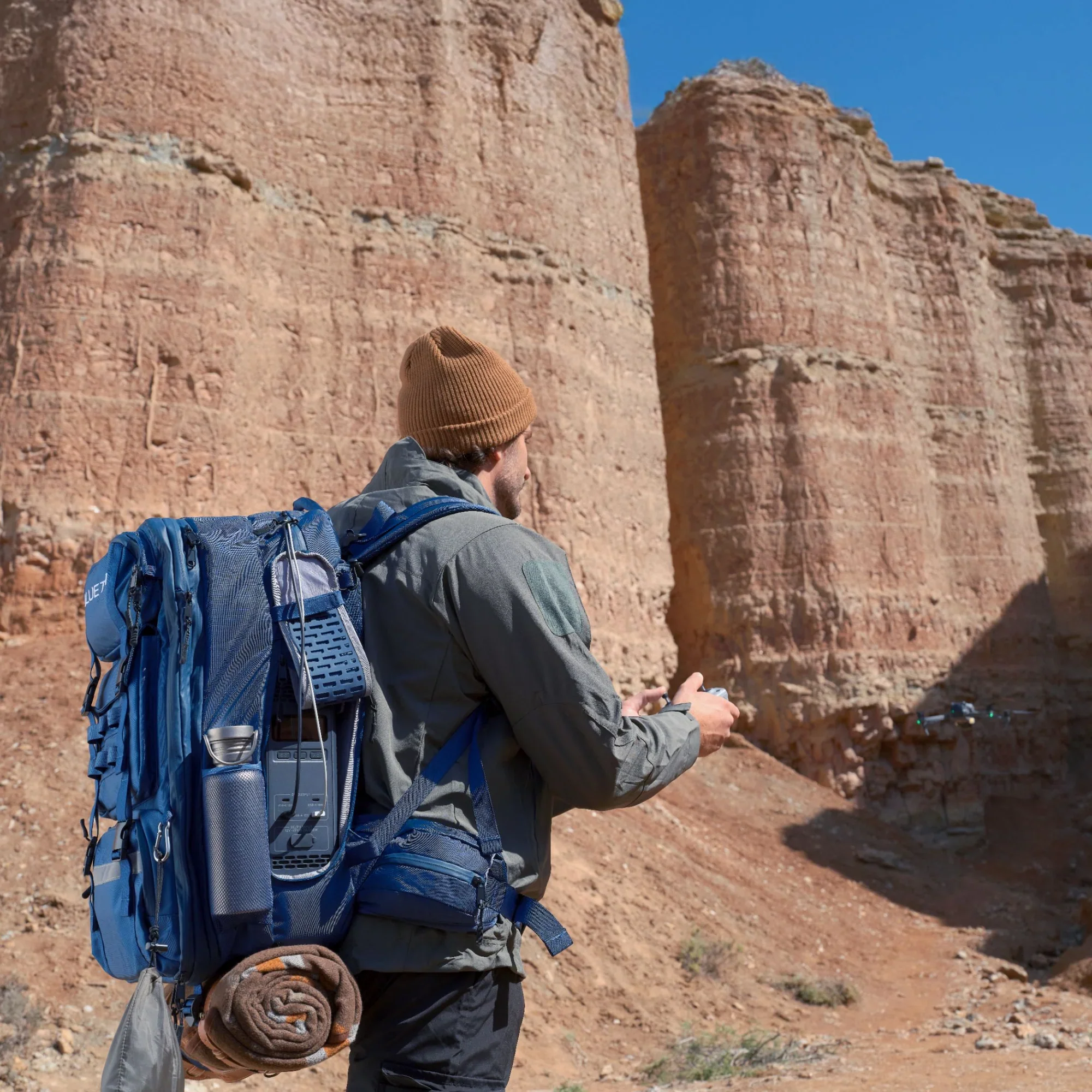 Bluetti Handsfree 1 Backpack Power Station - Image 3
