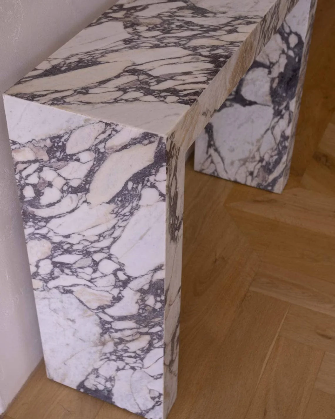 Calacatta Viola Marble Rectangular Console Polished (W)12" (L)40" (H)30" - Image 4