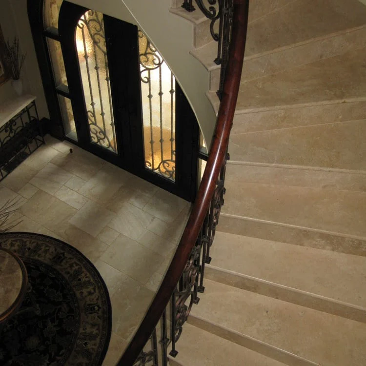 Denizli Beige Antique Pattern Travertine Tile - Full Truckload - Image 15