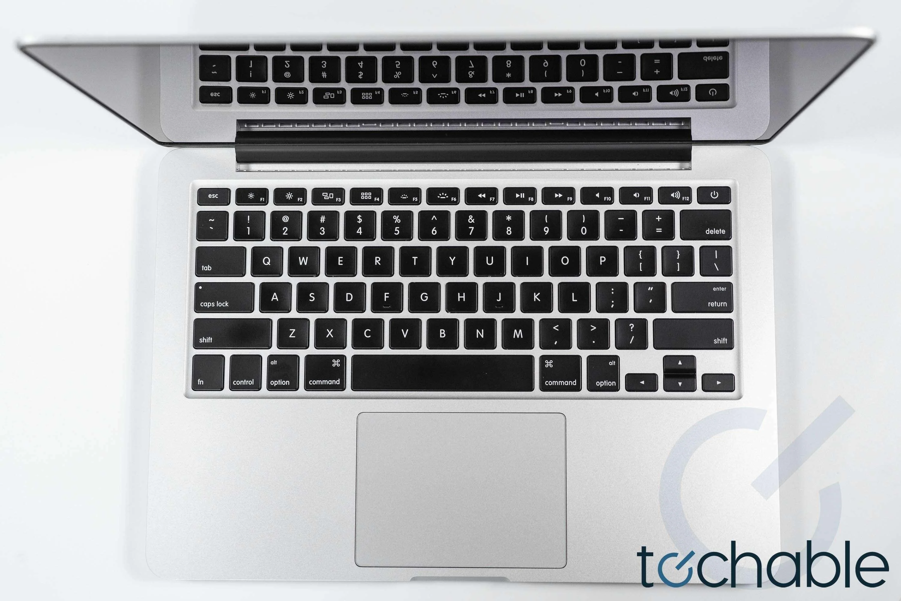 MacBook Pro (Early 2015) 13-Inch - 2.9GHz Core i5 - 16GB RAM - Image 2