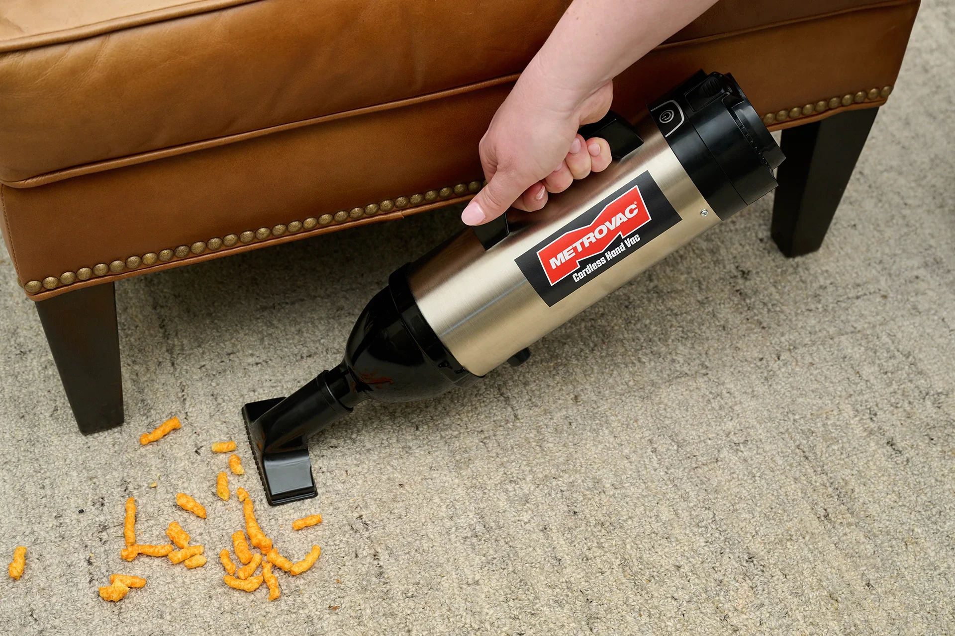 Metrovac CHV-S4: CORDLESS EVOLUTION HAND VAC - Image 4