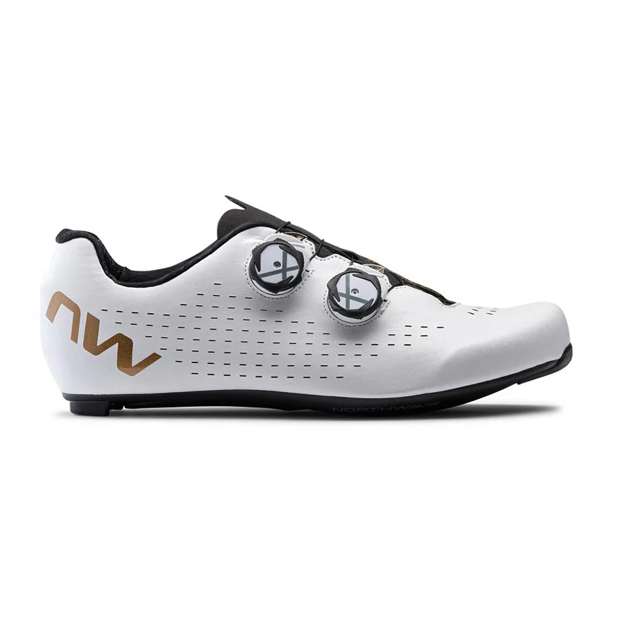 Northwave Revolution 3 Wide Road Shoes - Image 18