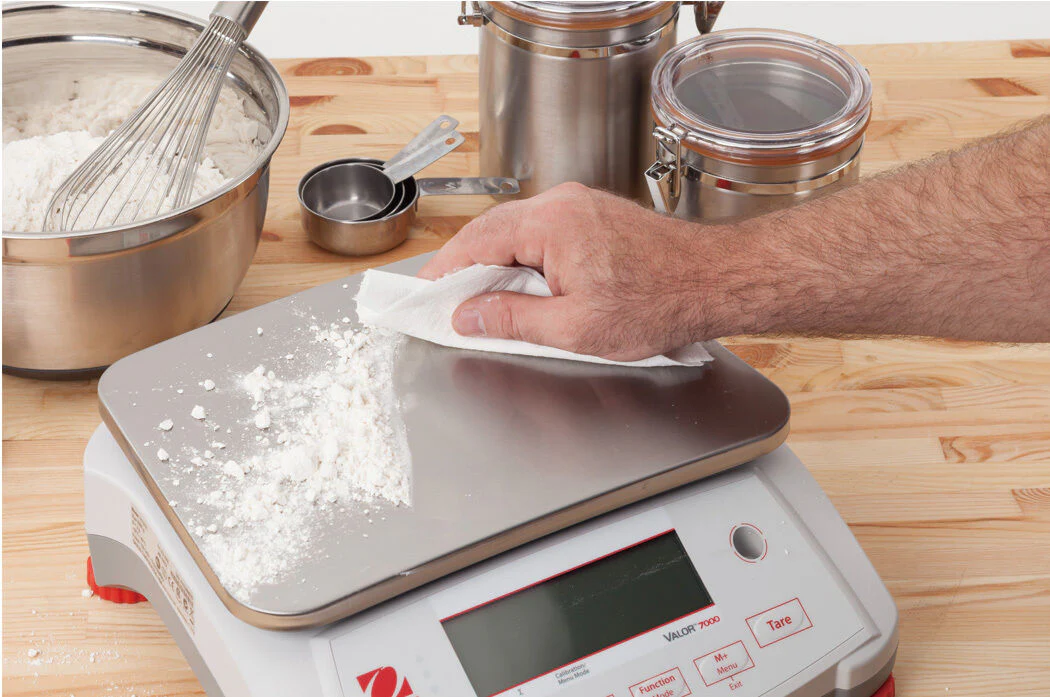 Ohaus V71P15T Valor 7000 Compact Bench Scale 30 lb Food Scale with Warranty - Image 4