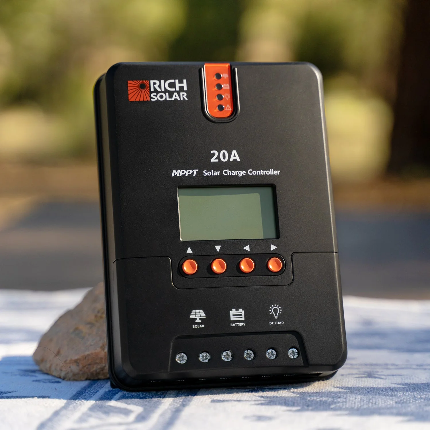 Rich Solar 20A MPPT solar charge controller - Image 6