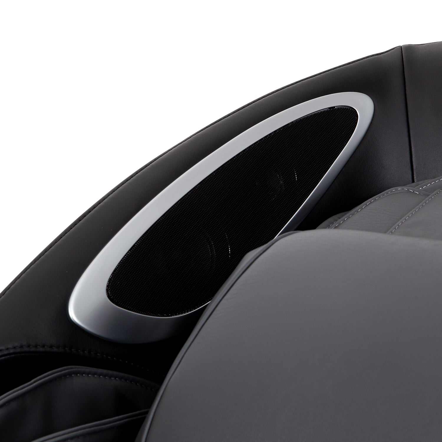 Titan Fleetwood II Massage Chair | 4D, SL-Track & Heat - Image 8